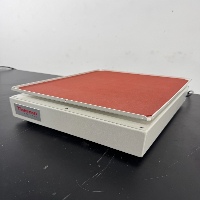 Thermo MaxQ 2000 CO2 Plus Shaker image 1